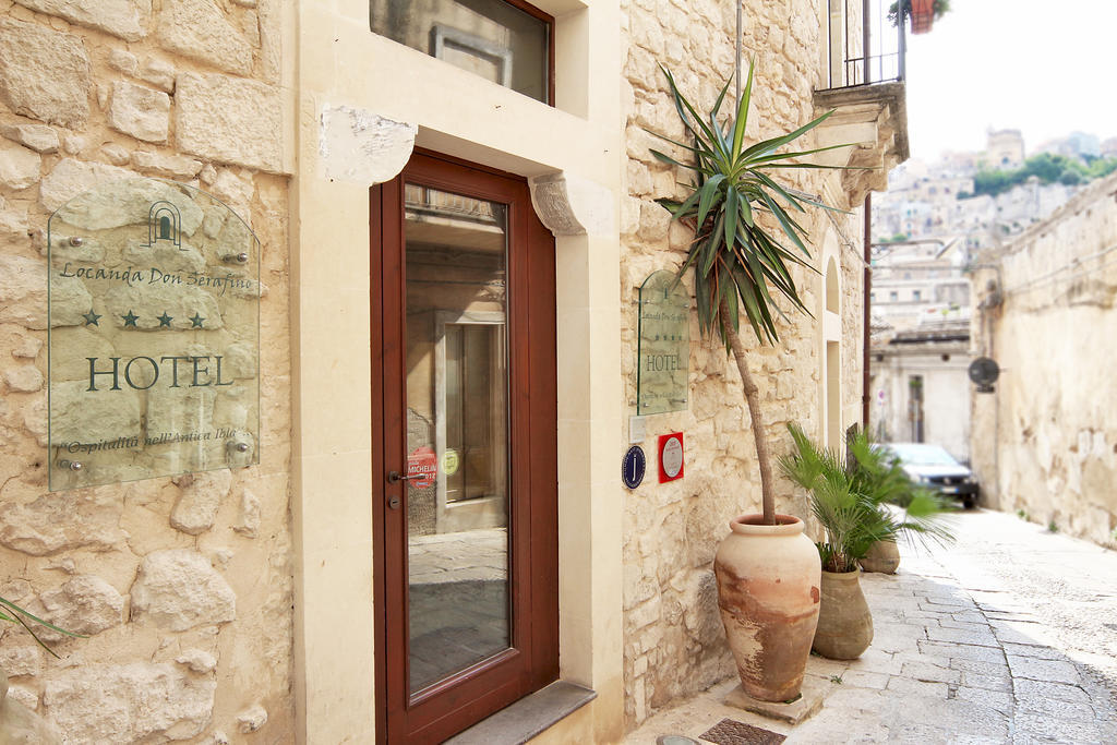 Locanda Don Serafino Historical Boutique Hotel Ragusa Eksteriør billede